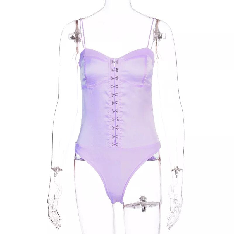 Body en satin lilas à lacets