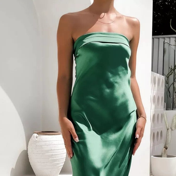 robe maxi verte en satin bustier
