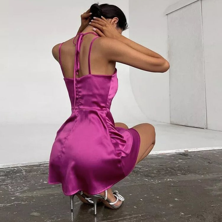 robe rose en satin trapeze