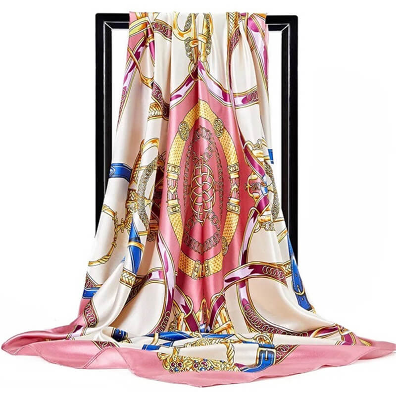 Foulard en satin rose pale