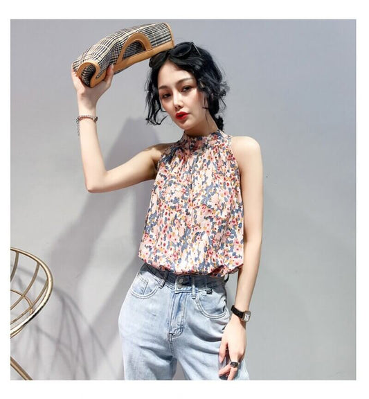 Ultra-colorful sleeveless satin blouse