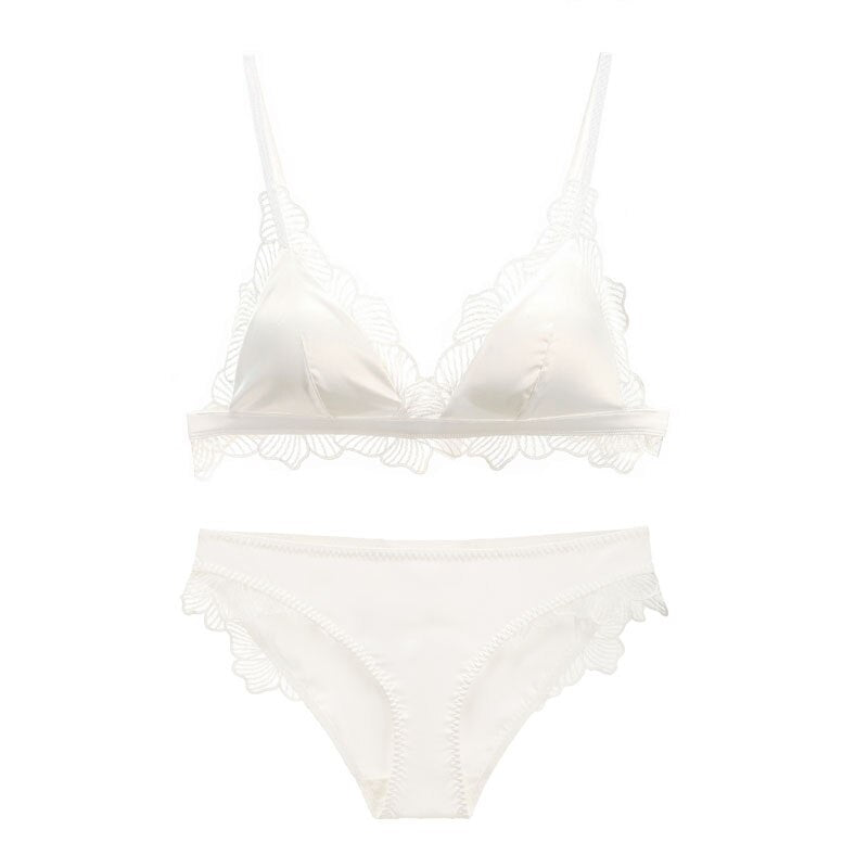 Ensemble de lingerie simple à dentelle blanc