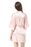 Kimono satiné rose pour femme