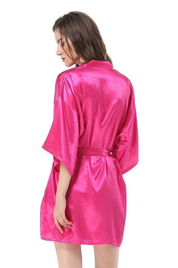 Kimono satiné fuchsia pour femme