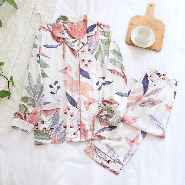 Pyjama en satin à fleurs rose et blanc