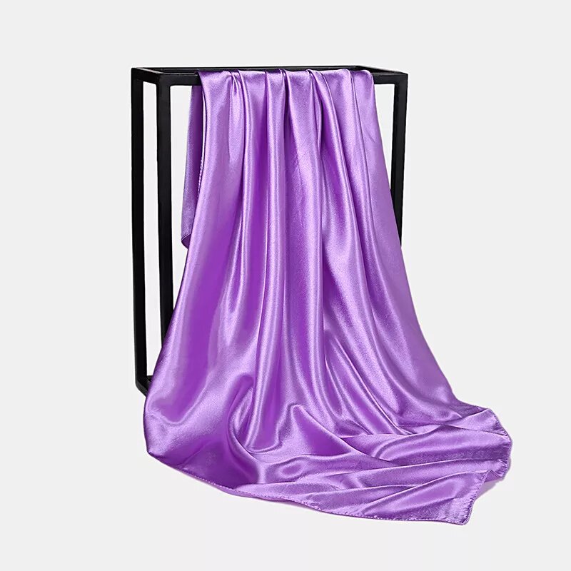 foulard en satin lilas