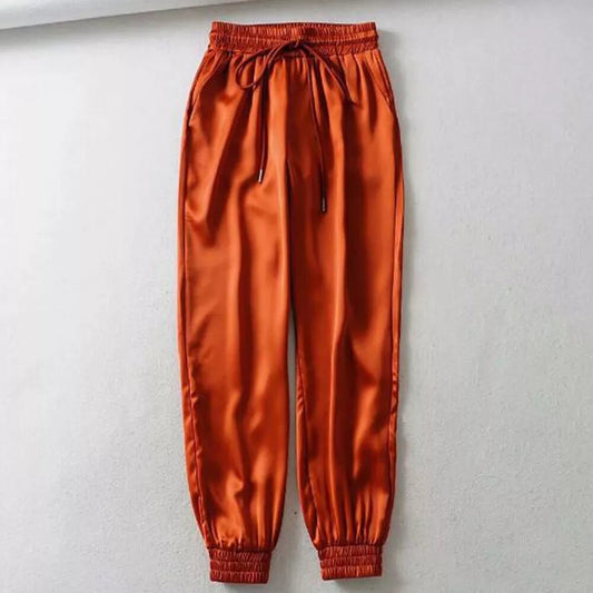 Pantalon satin cargo rouge