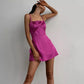     robe en satin trapèze rose