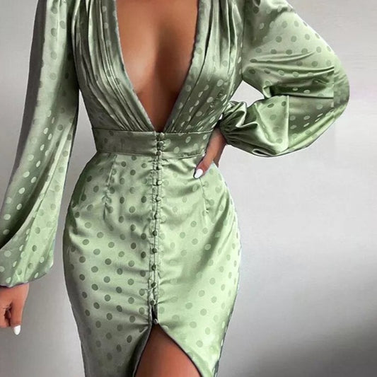 robe en satin verte à pois